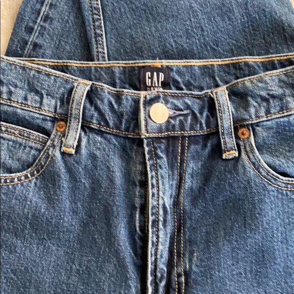 GAP Jean - Picture 2 of 4